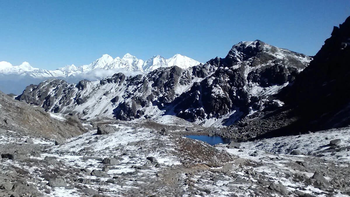 Langtang Gunja-La Pass Trekking