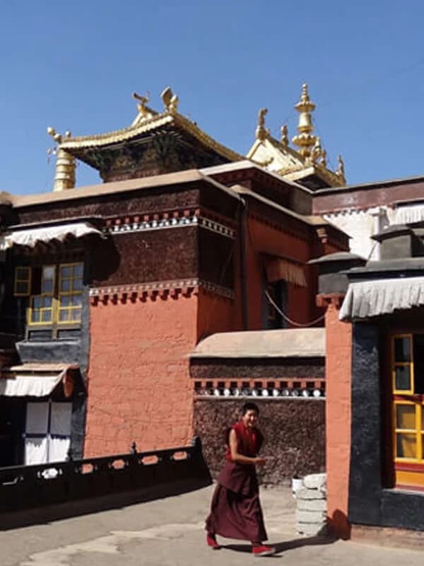 Trekking in Tibet