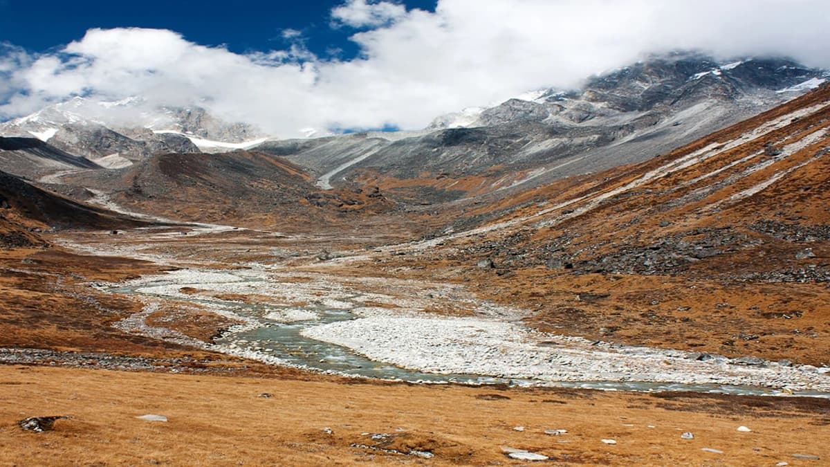 LANGTANG TREK DIFFICULTY