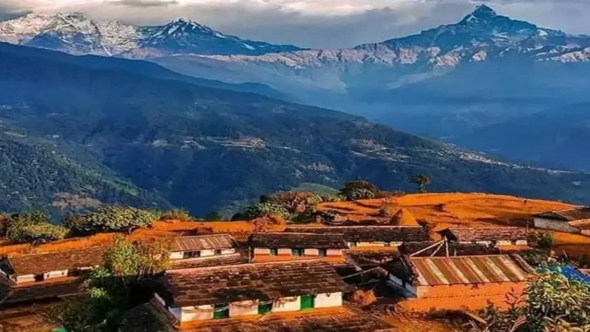 Dhampus Village