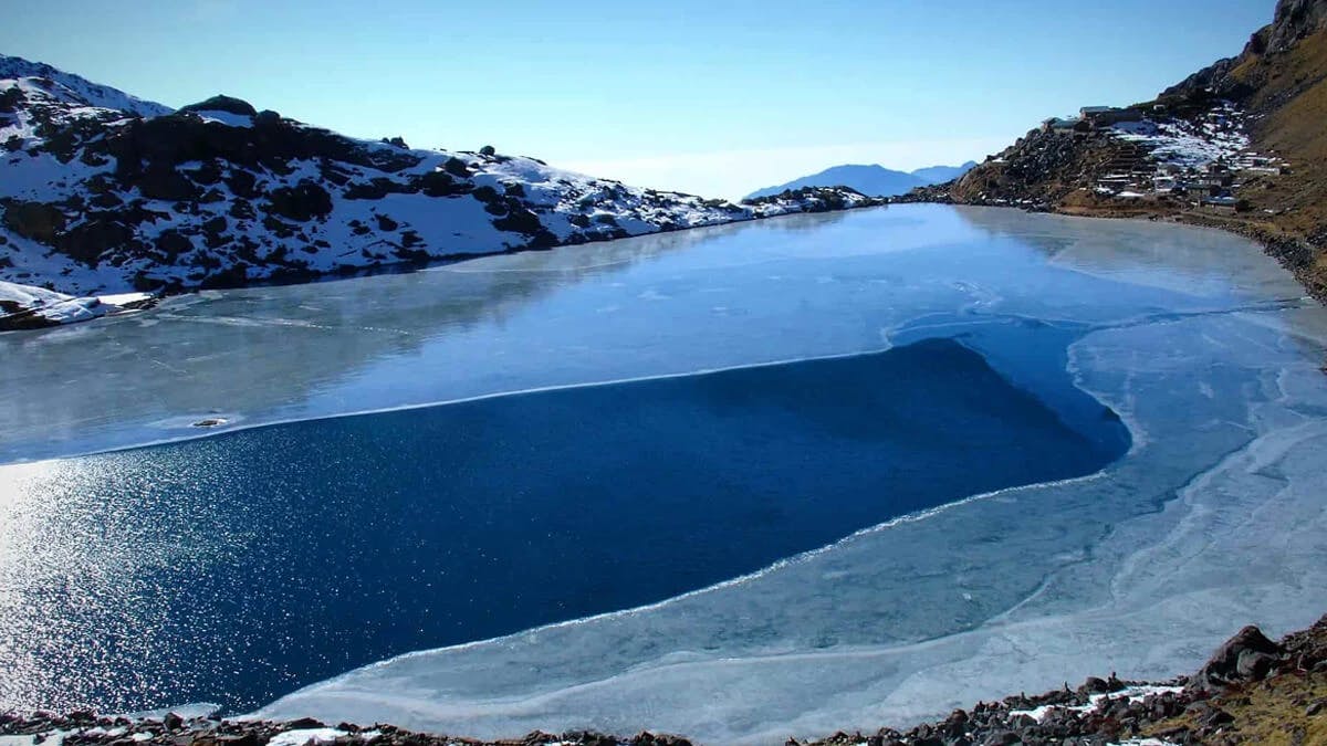 Gosaikunda Lake Trek