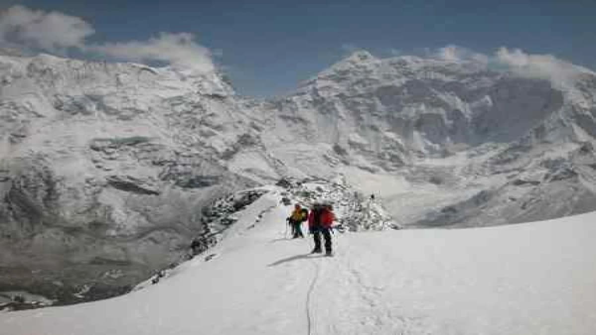 Island Peak Climbing from Chhukung