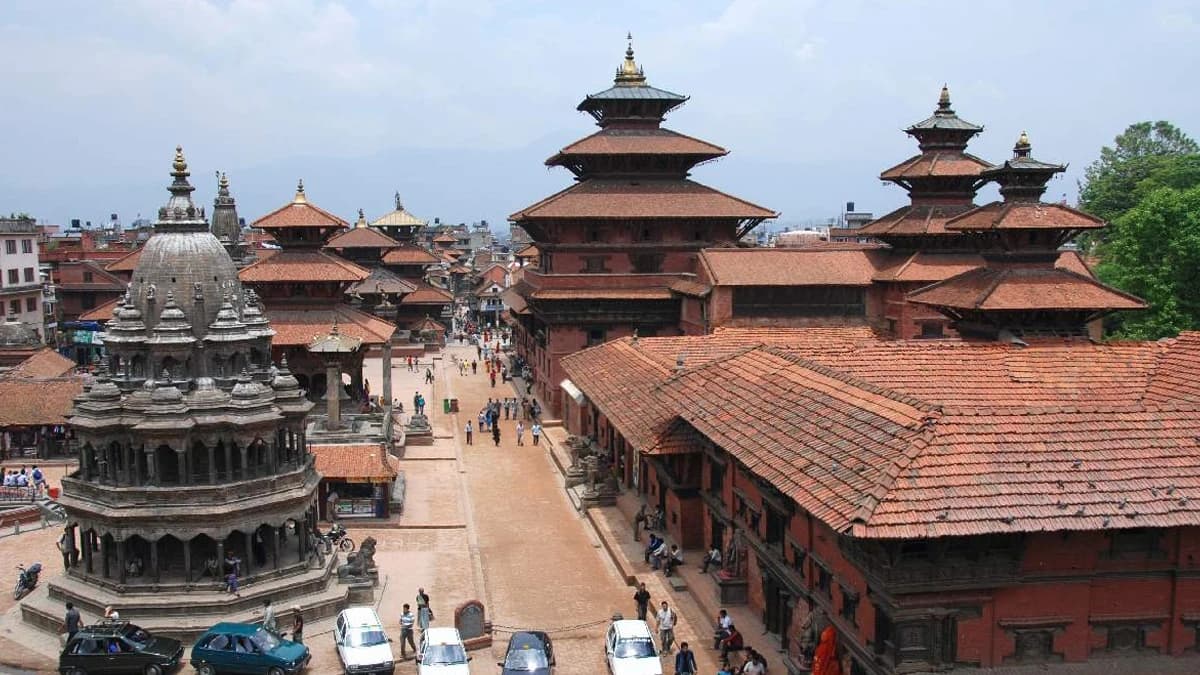Kathmandu Valley Sightseeing Plus Nagarkot Sunrise View Trek