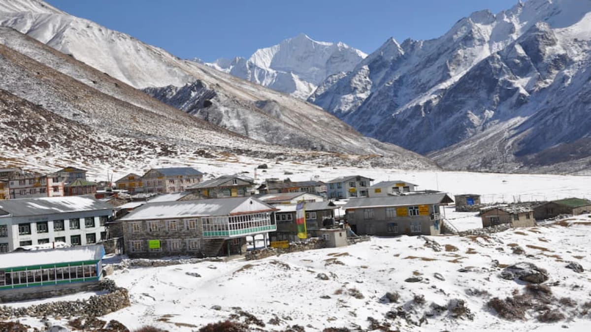 Kyanjin Gompa