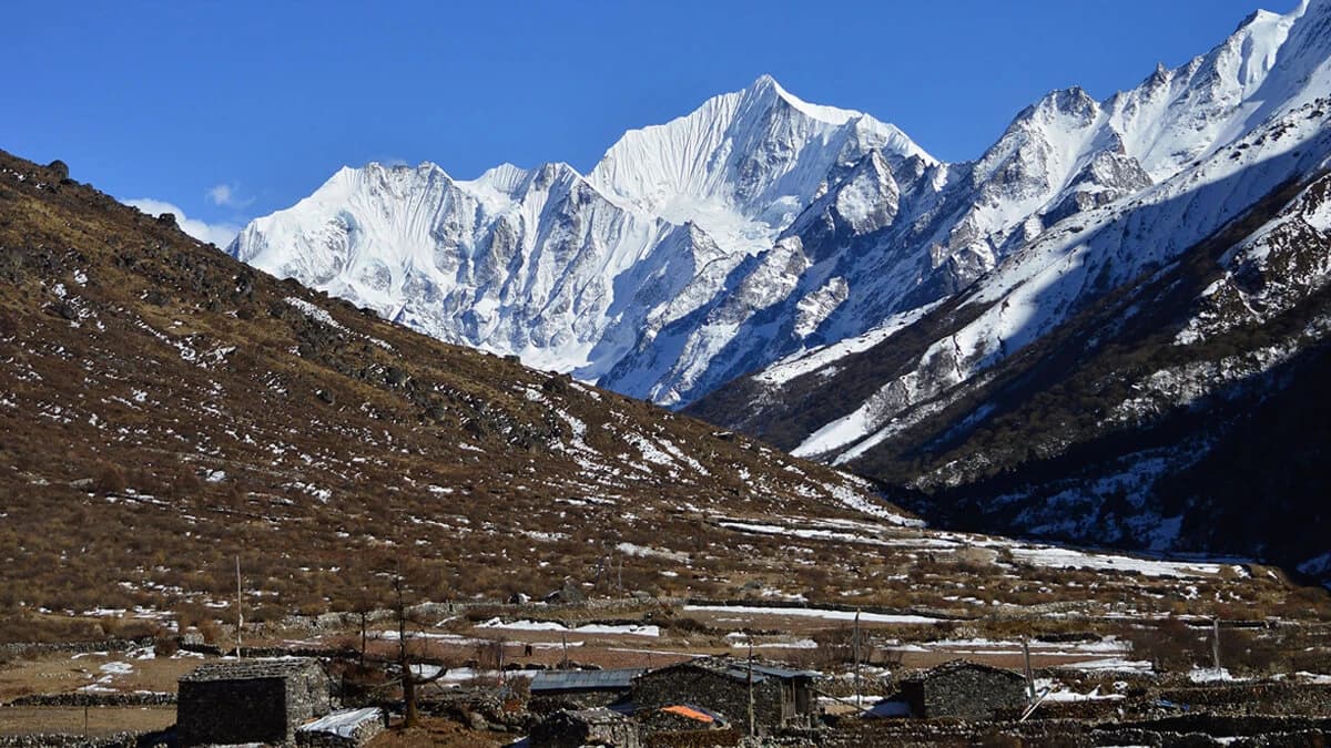 Langtang Gunja-La Pass Trekking