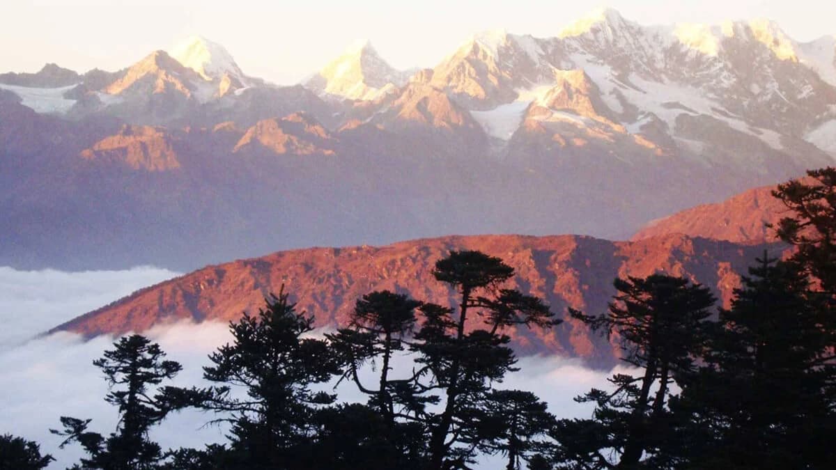 Numbur Cheese Circuit Trekking