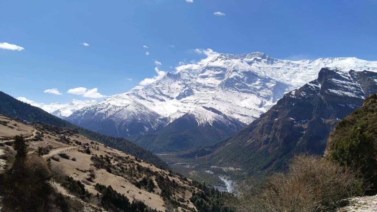 pisang-peak.jpg