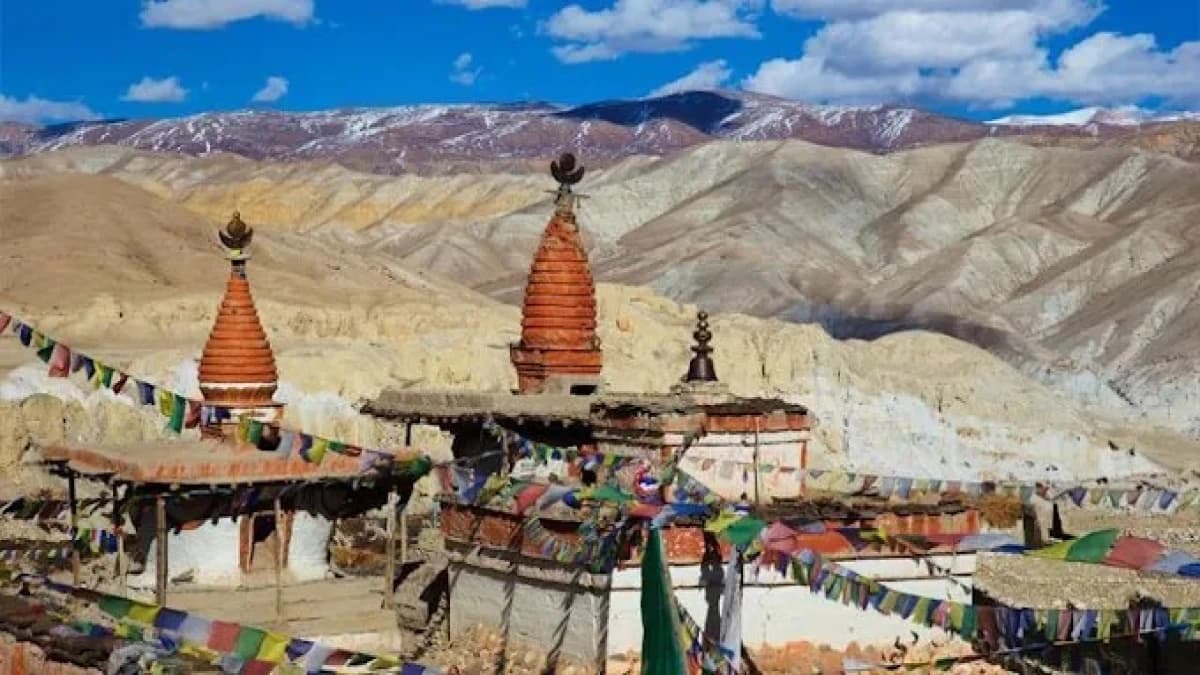 Upper Mustang Jeep Tour