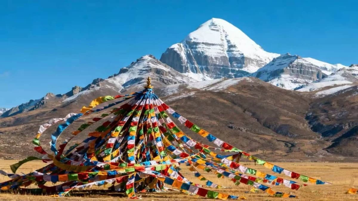Kailash Mansarovar Tour - 16 Days