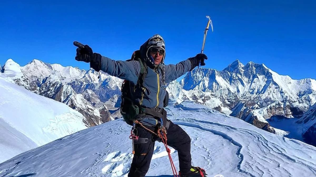 Mera peak climbing